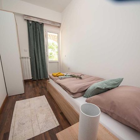 Apartman Mjeda كاستاف المظهر الخارجي الصورة